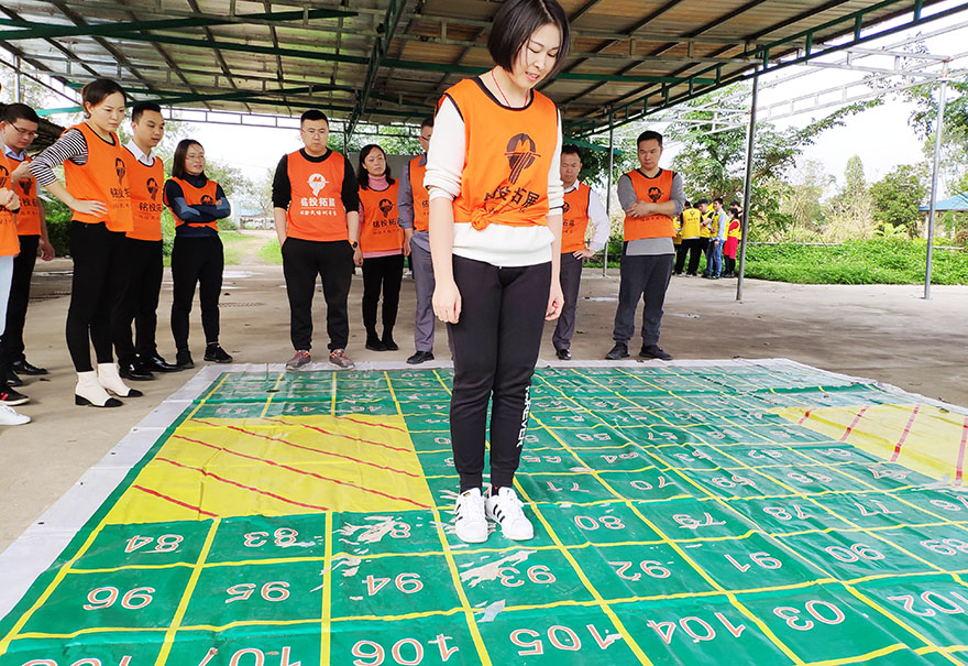 穿越雷阵1.jpg